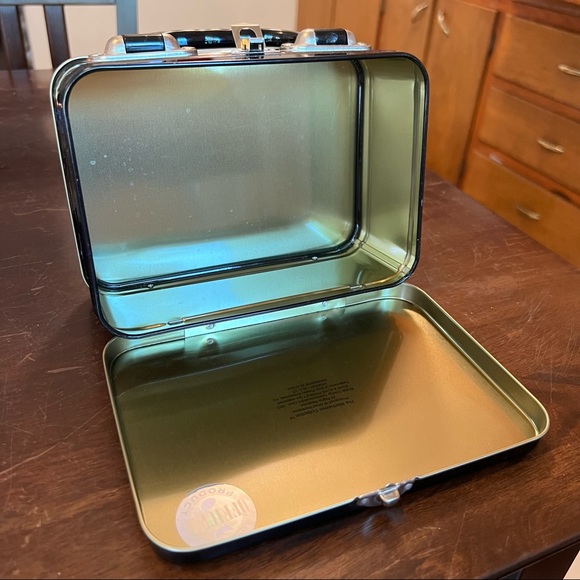 Elvis Presley Lunch Box; The Wertheimer Collection - Picture 4 of 10